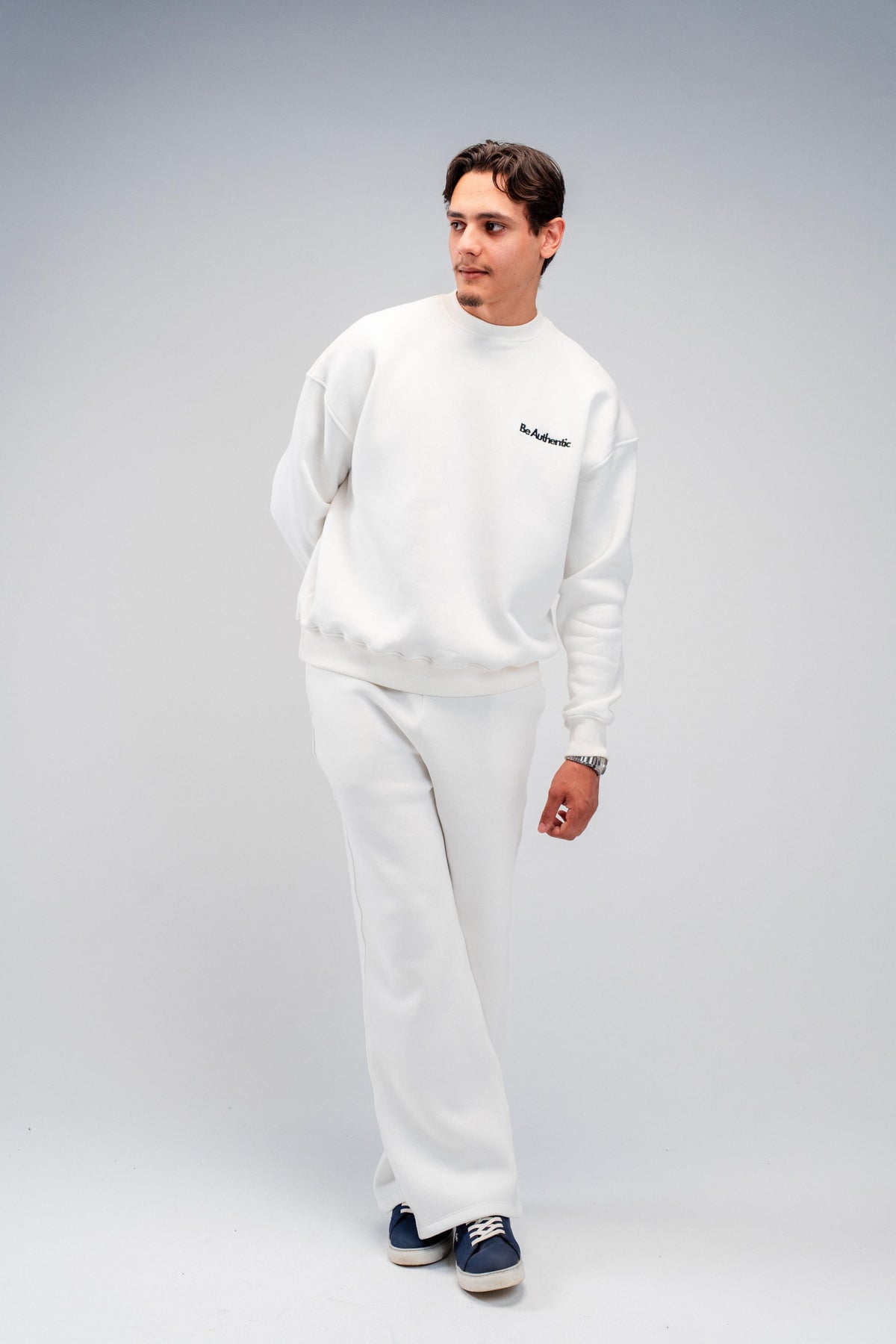WHITE SWEATPANTS