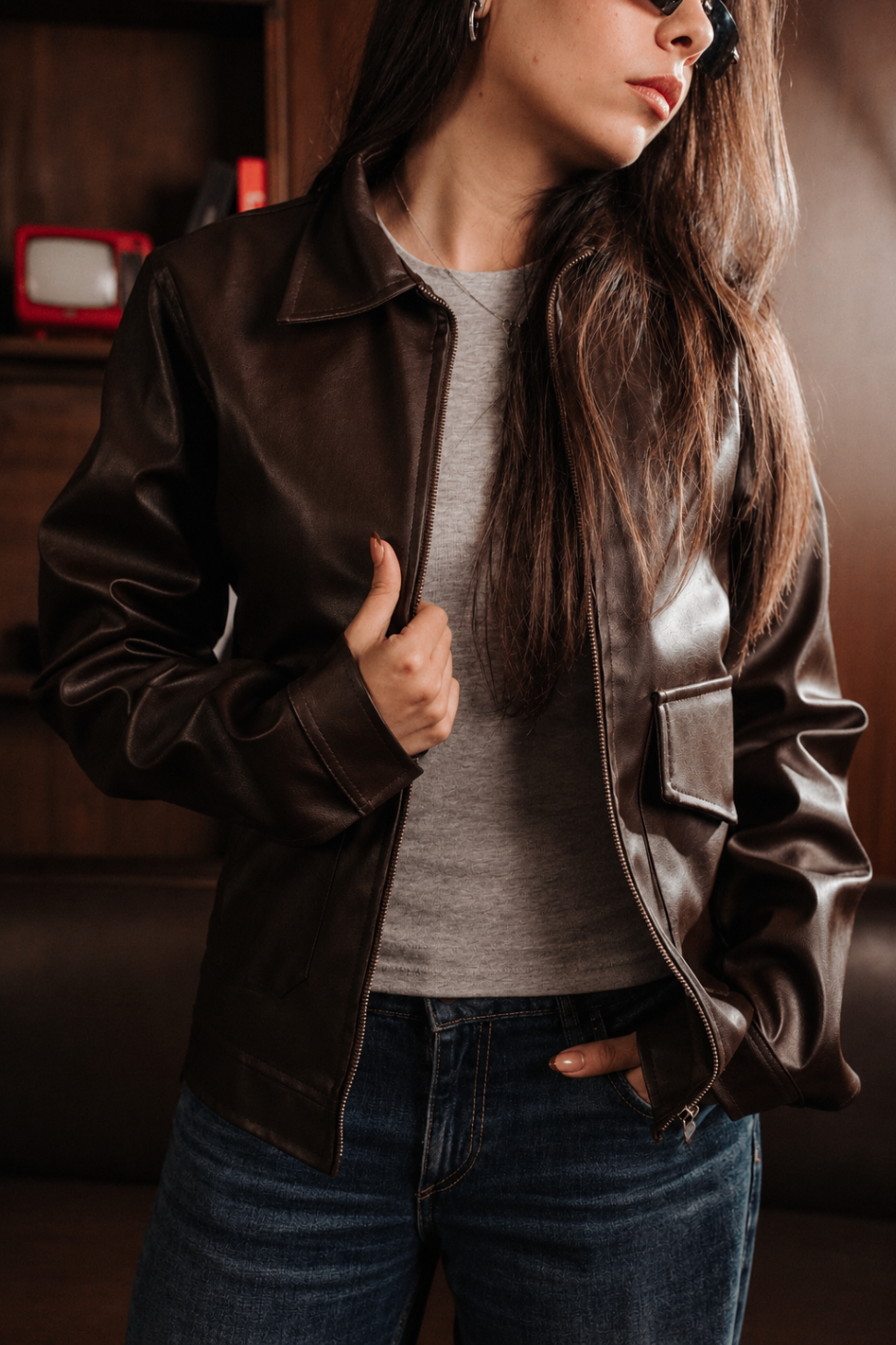 LEATHER JACKET