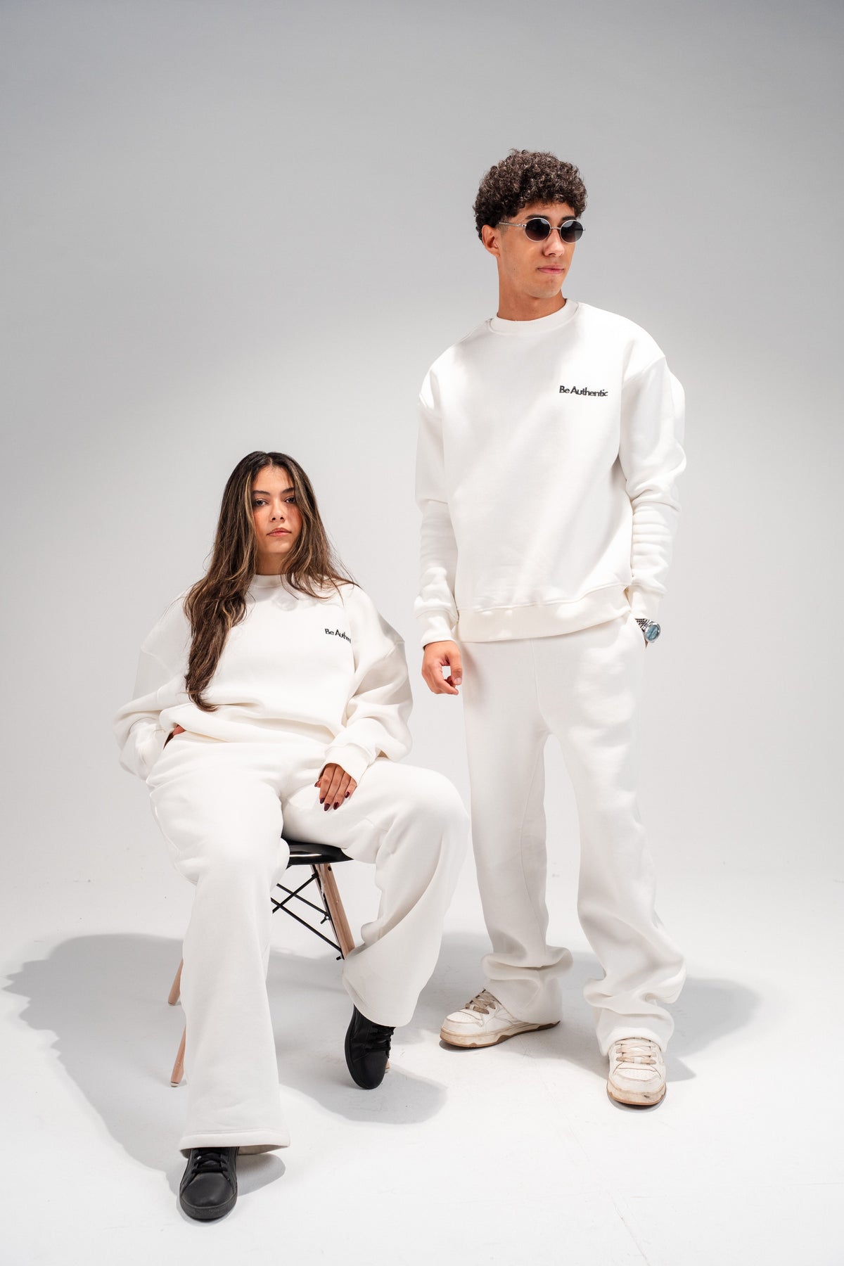 OVER SIZE OFF-WHITE CREWNECK