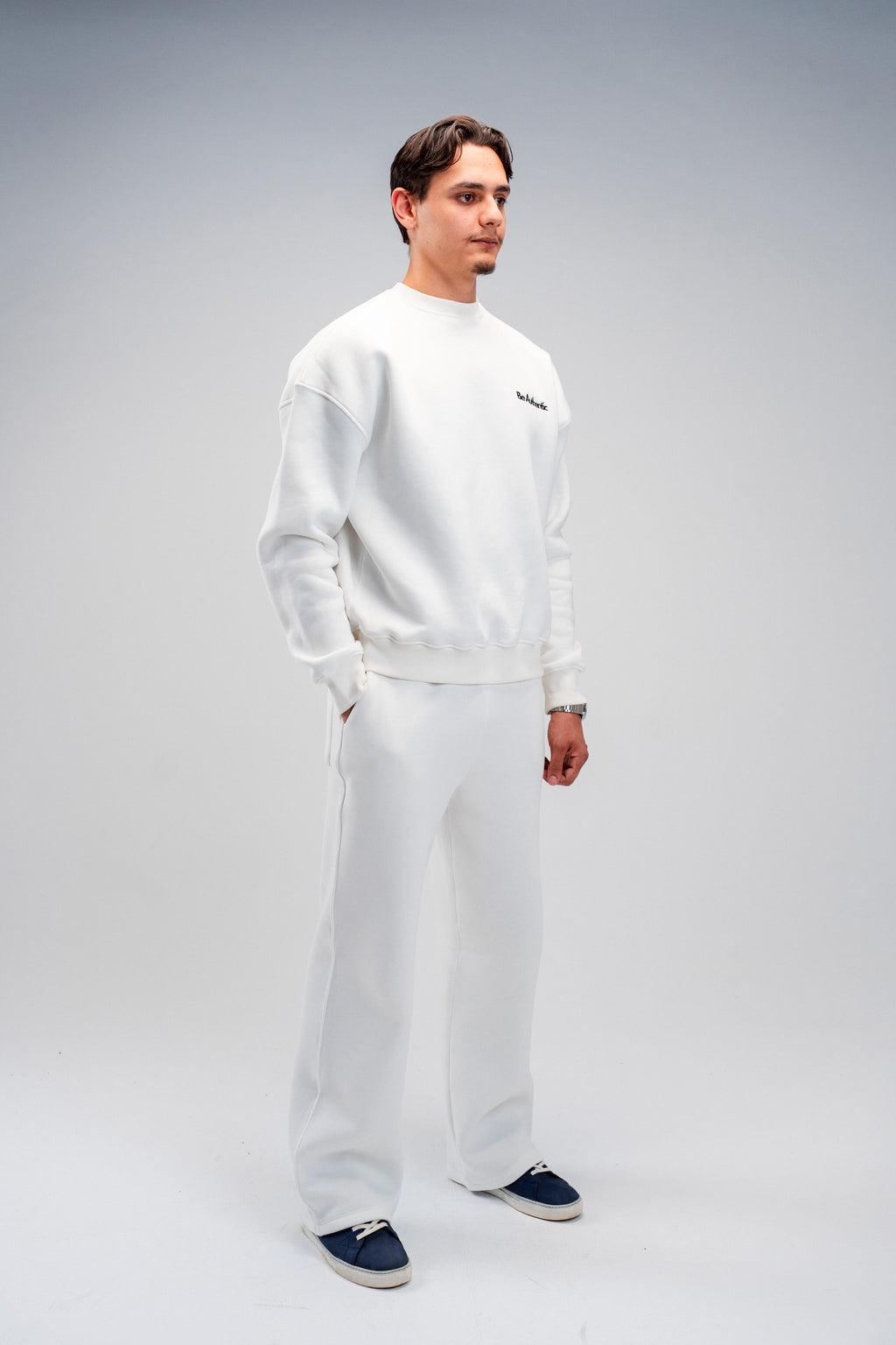 WHITE SWEATPANTS